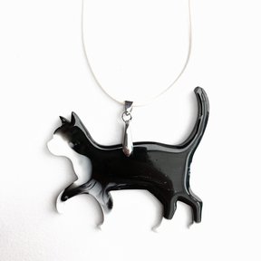 Cat necklace - resin - When I Decorate Things