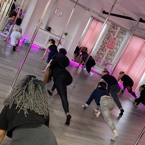 Absolute Beginners enjoying their first class at The Warehouse Dance Studios