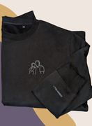Sleek and Personal: A custom sweatshirt showcasing a couple's outline.
